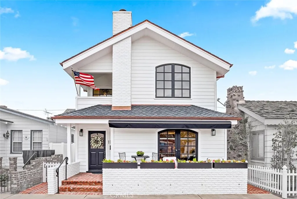 Newport Beach, CA 92662