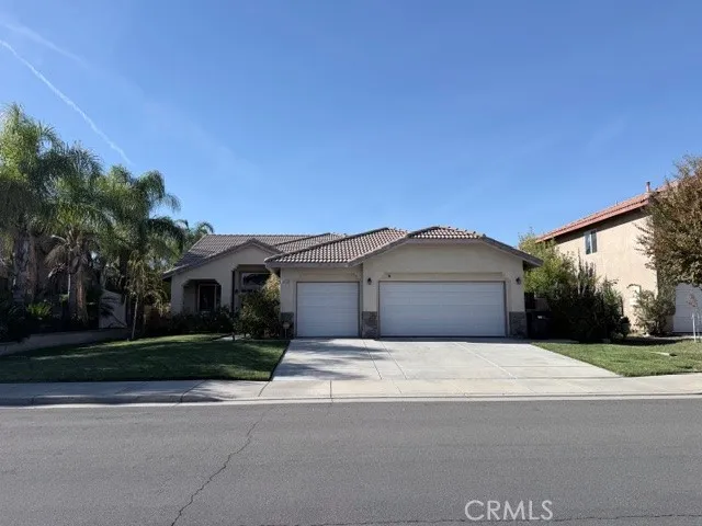 Menifee, CA 92585
