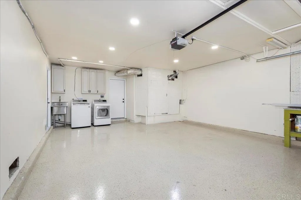 https://cdn.realtyfeed.com/cdn/127/306596290/123618deb625b0c18dfc6b041848f95b.webp