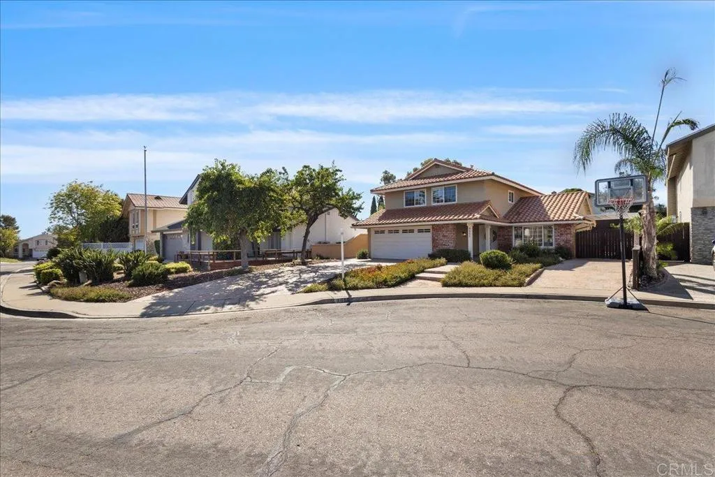 https://cdn.realtyfeed.com/cdn/127/306596290/ff9961f5ab85844d7630277f397f114b.webp