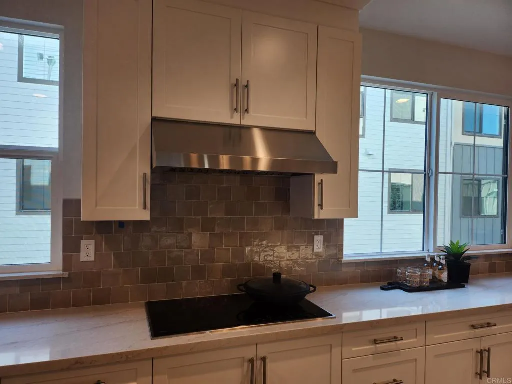 Photo #6: NDP2511155 Listing: Photo #6