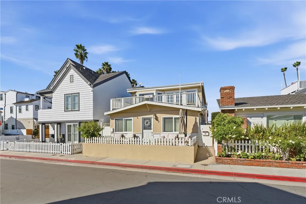 Newport Beach, CA 92663