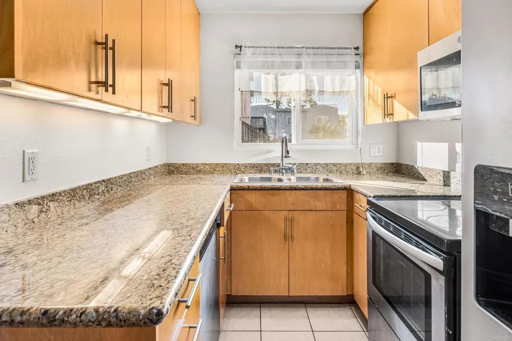 Photo #11: PTP2508863 Listing: Photo #11