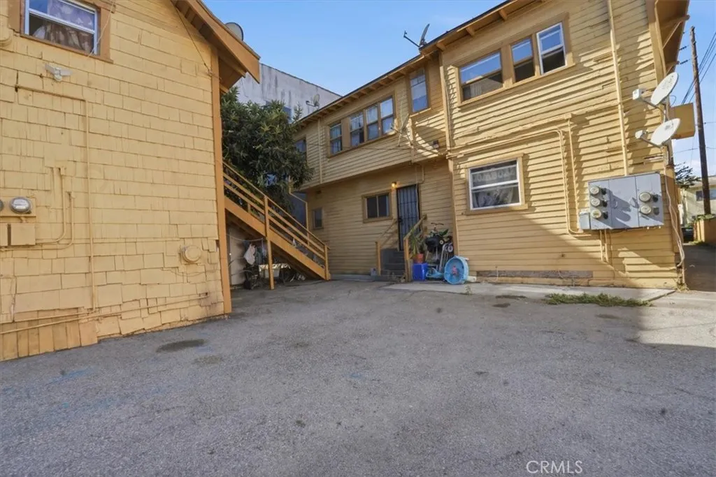2104 Park Grove, Los Angeles, CA 90007 - Photo 4 of 9, Los Angeles, CA