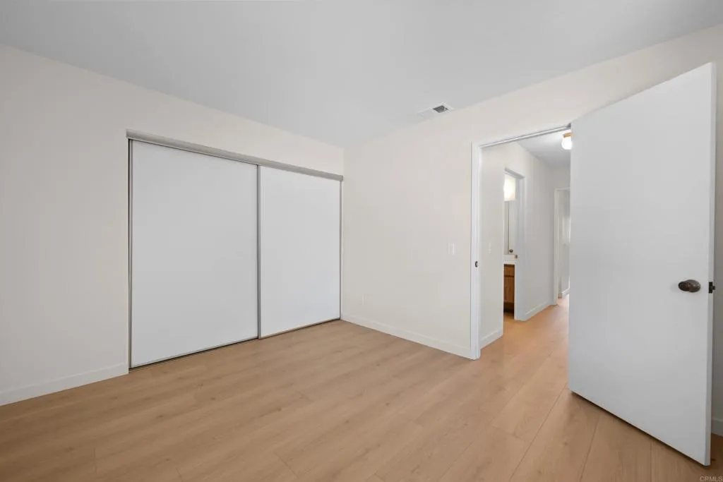 https://cdn.realtyfeed.com/cdn/127/306596414/49348df54443ded578c32a4d96991392.webp