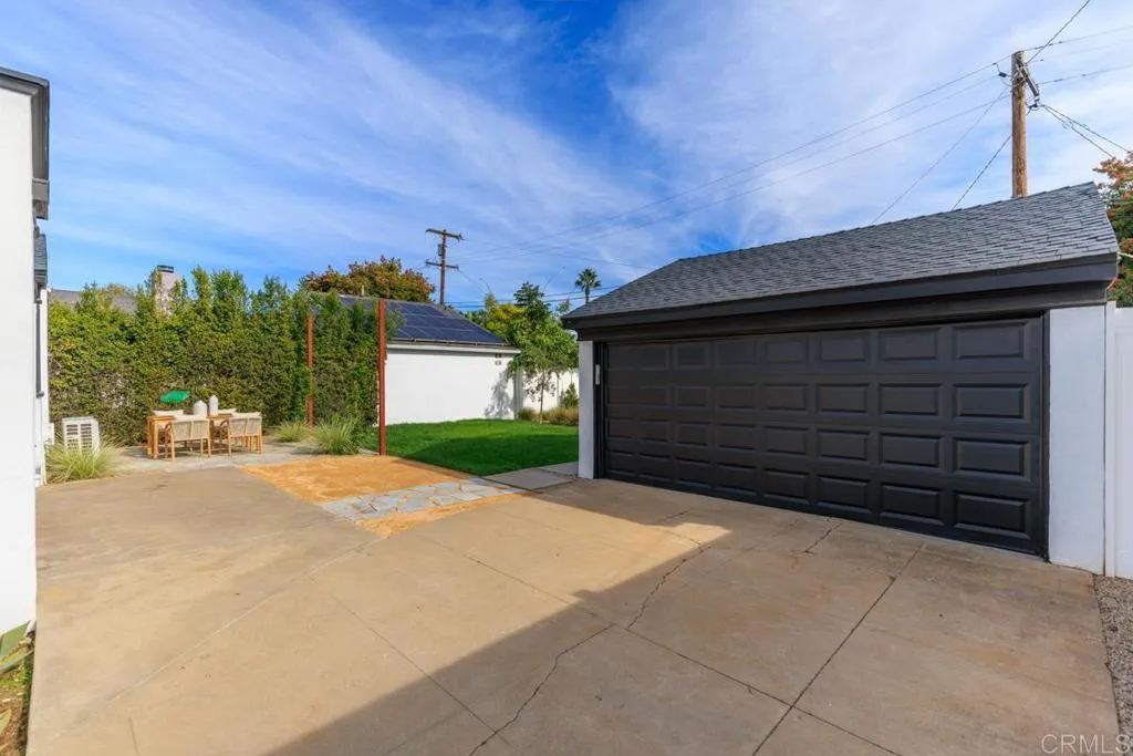 https://cdn.realtyfeed.com/cdn/127/306596461/1498027a34ba5d1580db243a844e6c01.webp