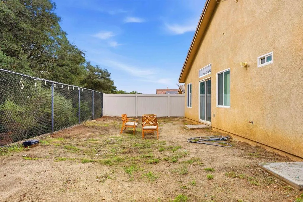 https://cdn.realtyfeed.com/cdn/127/306596474/8c11956de5ad6340757c1327a85b007b.webp