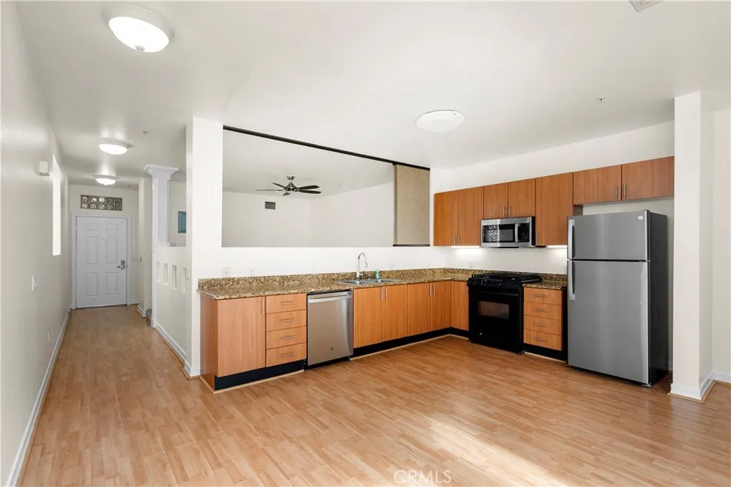 Photo #3: CV25266674 Listing: Photo #3