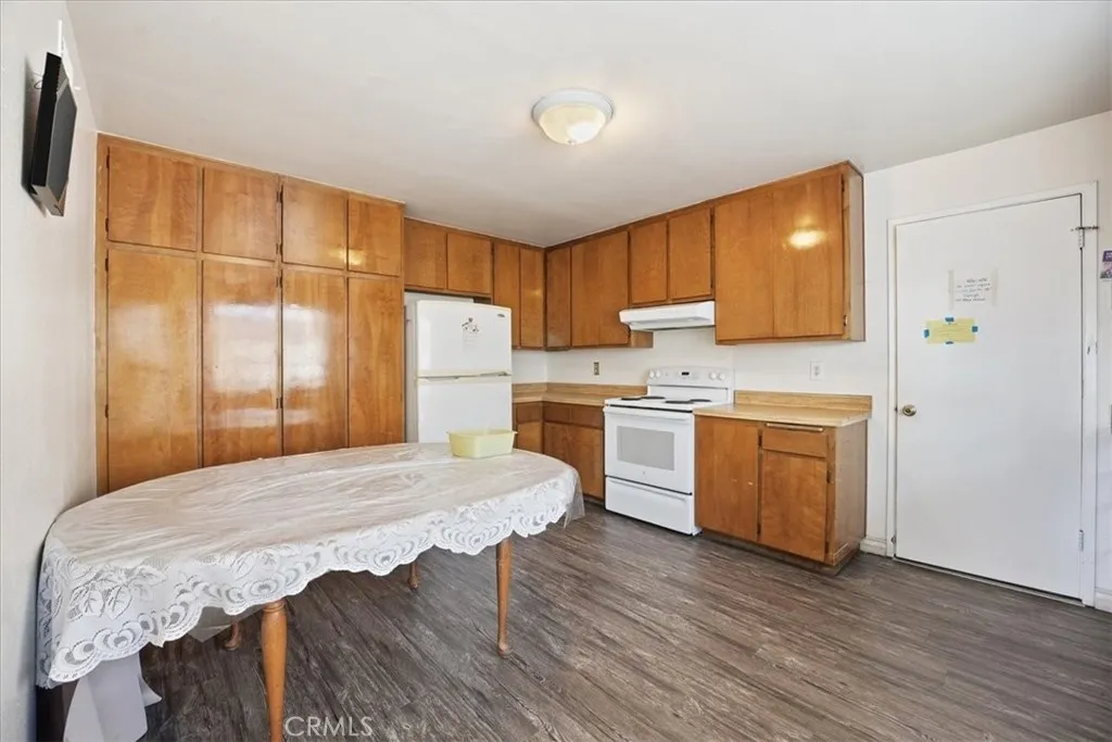 Photo #12: CV25268509 Listing: Photo #12