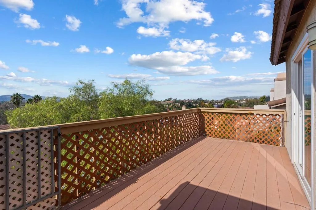 https://cdn.realtyfeed.com/cdn/127/306596535/e4f17cb02eff8452e7e3c88f868fe081.webp