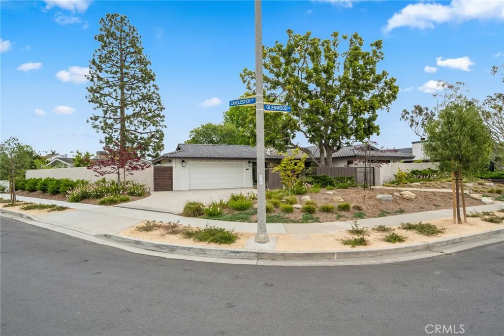 Newport Beach, CA 92660