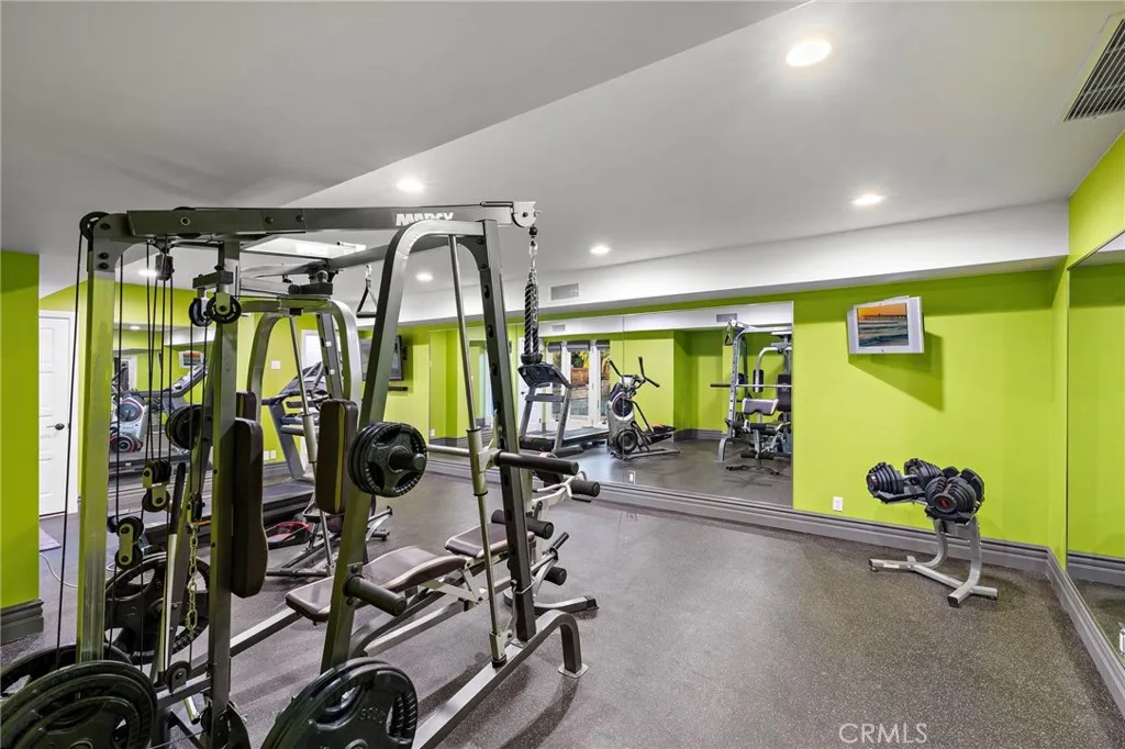 North Tustin, CA 92705