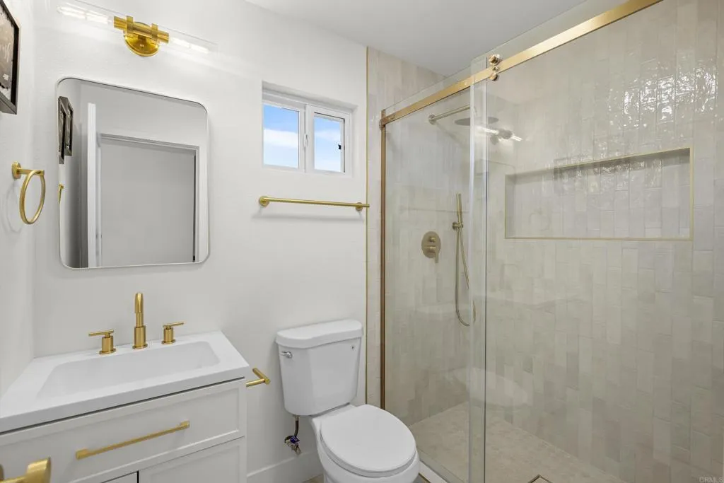 https://cdn.realtyfeed.com/cdn/127/306596652/9d55e98177f63fd32b0177e996f6f860.webp