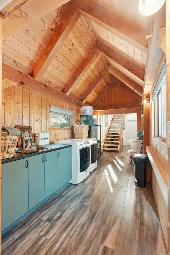 https://cdn.realtyfeed.com/cdn/127/306596659/258b82f630a3ef2177bb588c09e4c8b2.webp