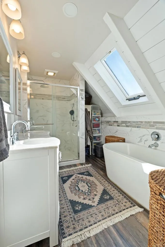 https://cdn.realtyfeed.com/cdn/127/306596659/5cd2091b551211995ec38103ab9289f2.webp