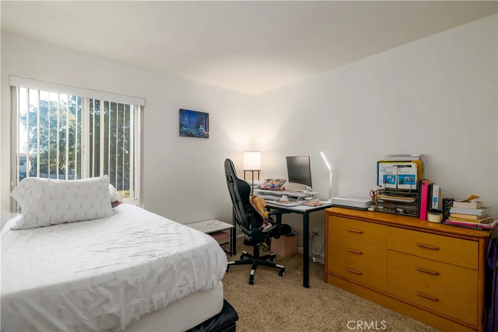 Photo #22: SW25268878 Listing: Photo #22