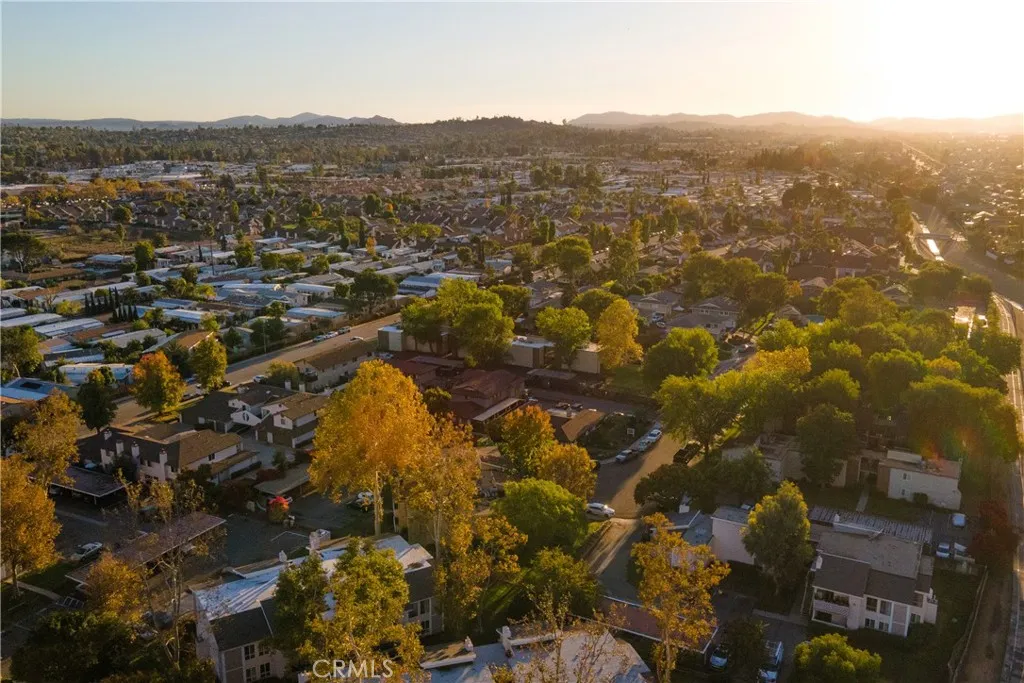 Photo #12: SW25268878 Listing: Photo #12