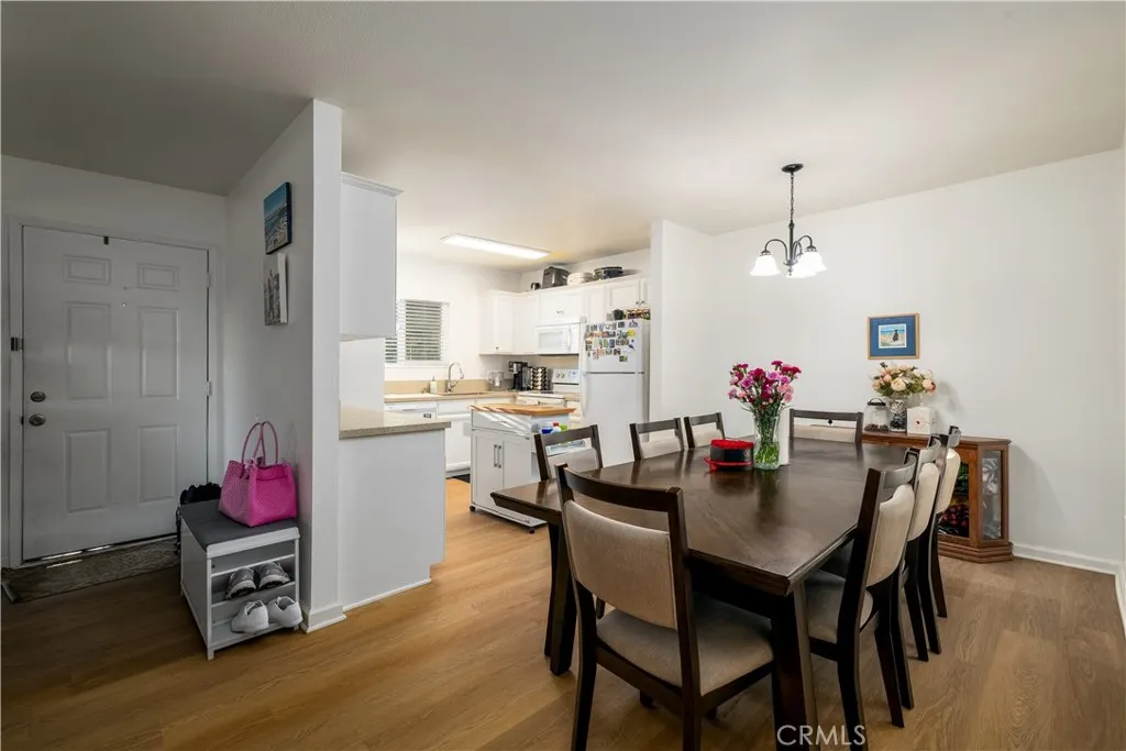 Photo #29: SW25268878 Listing: Photo #29