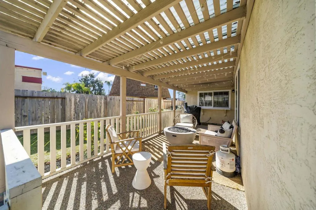 https://cdn.realtyfeed.com/cdn/127/306596691/10fbe1c88f1cb67d1a9c921987a17921.webp
