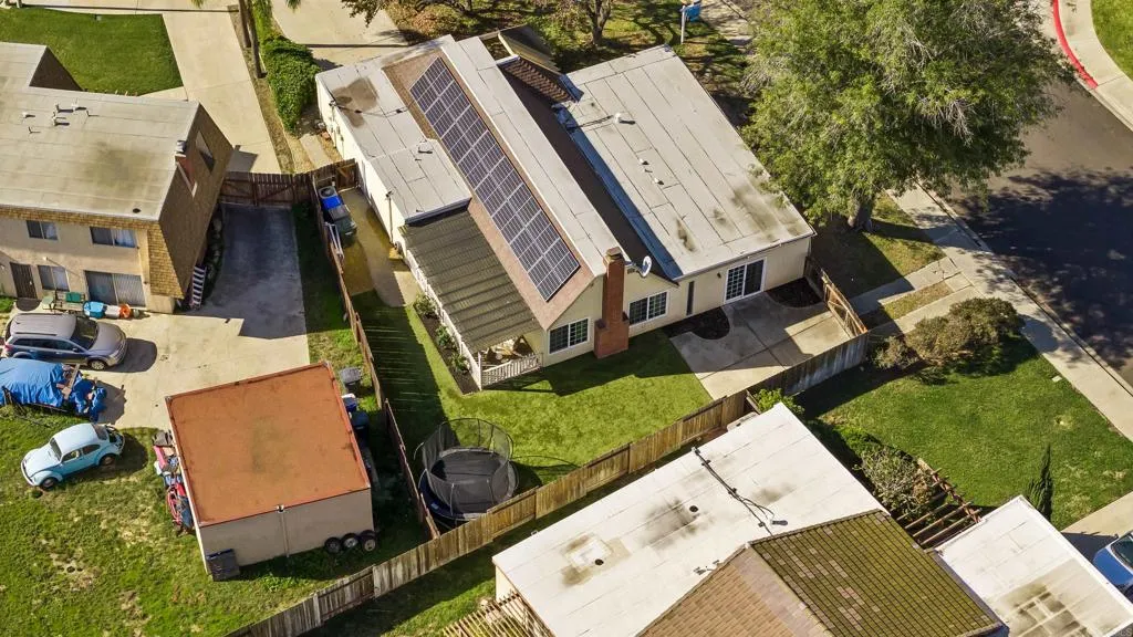 https://cdn.realtyfeed.com/cdn/127/306596691/16708f683622cf97153d41b6b27b34d8.webp