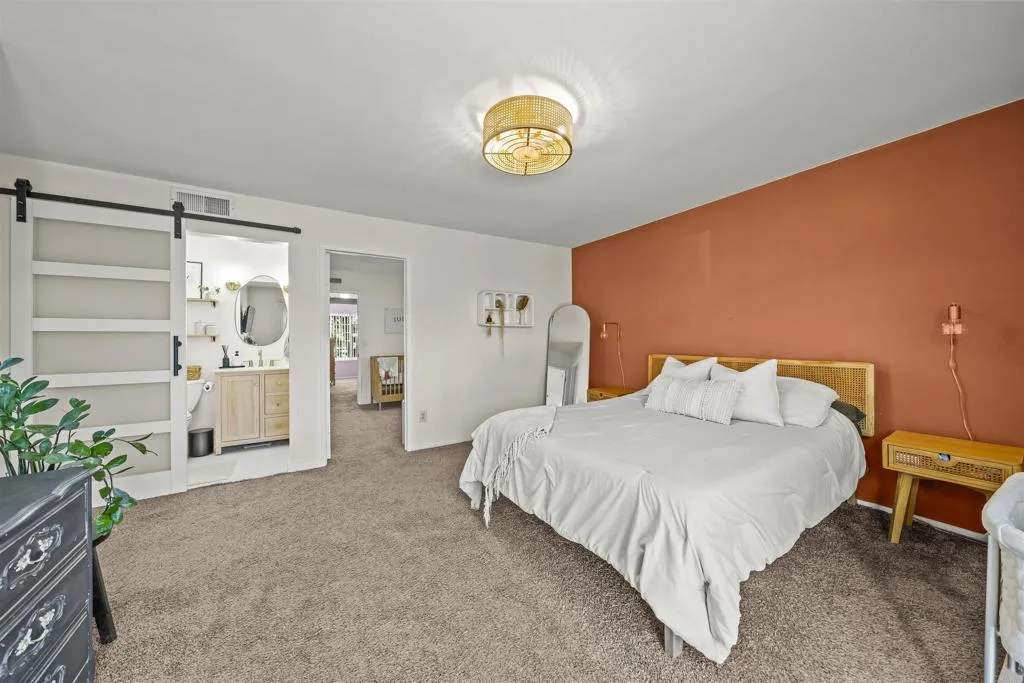 https://cdn.realtyfeed.com/cdn/127/306596691/1841ad00e681a8efae4ab180f0262f6c.webp