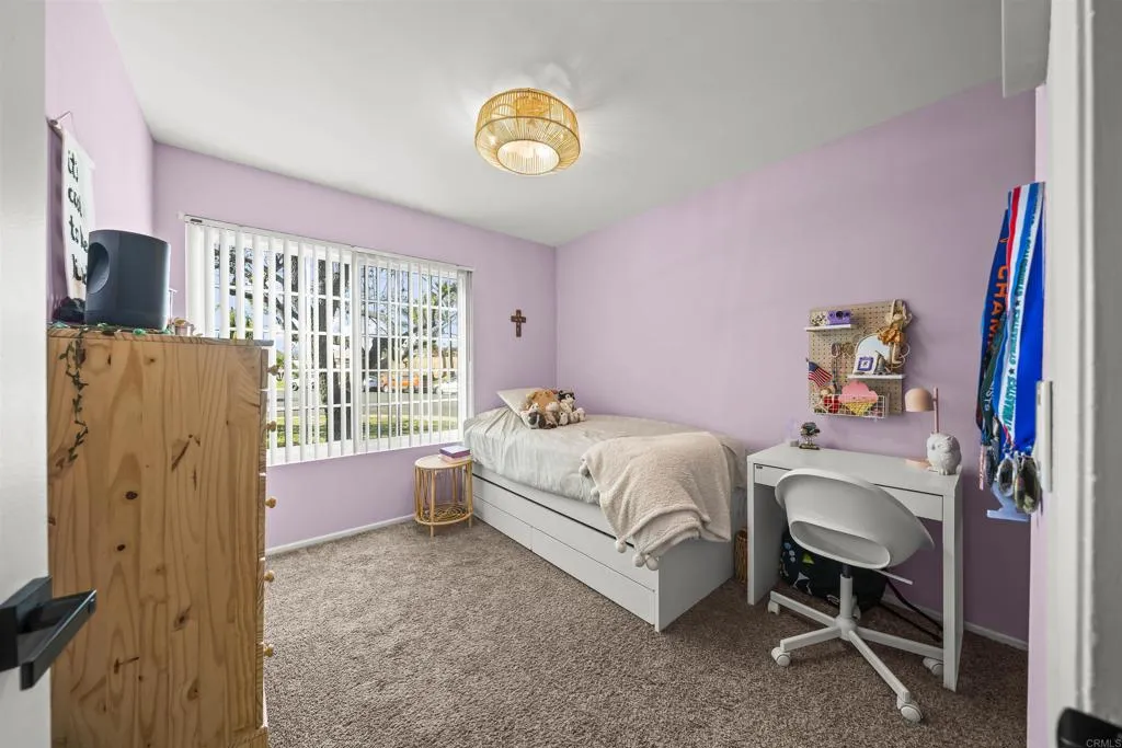 https://cdn.realtyfeed.com/cdn/127/306596691/3c341fbe4f1aa7c1837e39c3a29a6a6f.webp