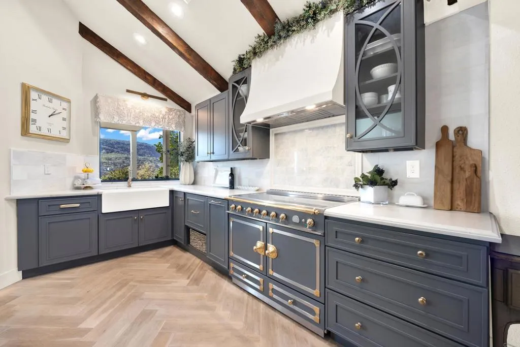 https://cdn.realtyfeed.com/cdn/127/306596701/557fe06d76c5b19597e0c3f3e74a813f.webp