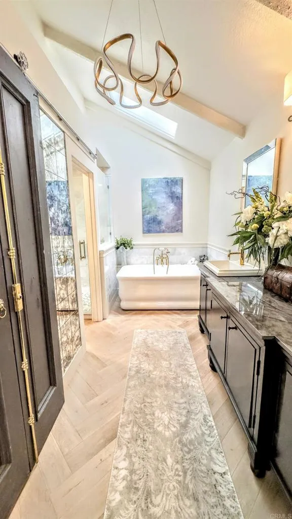https://cdn.realtyfeed.com/cdn/127/306596701/fba54a9a21b6abc988b85d98dad220d5.webp