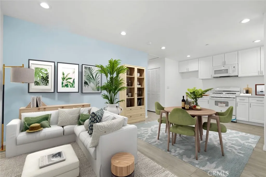 Sherman Oaks, CA 91423
