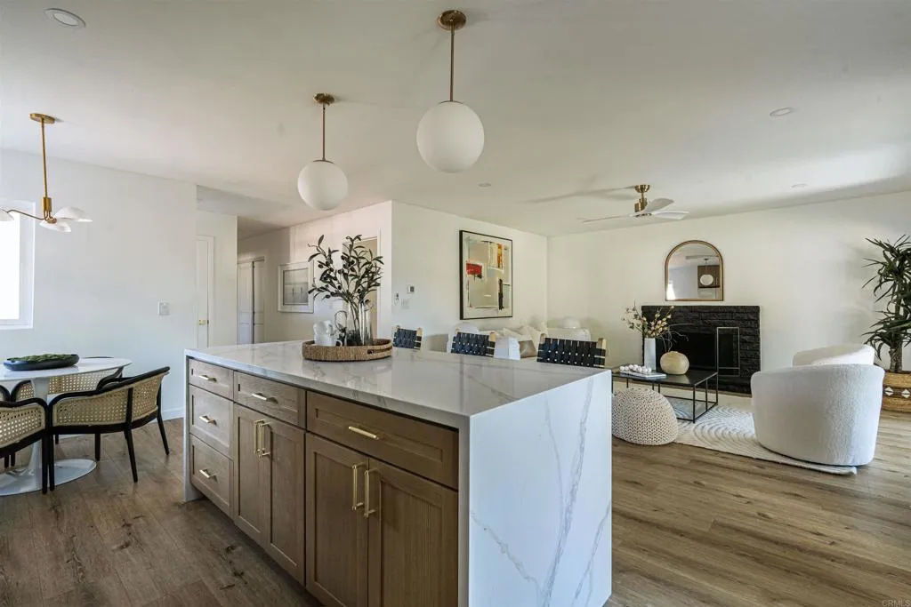 https://cdn.realtyfeed.com/cdn/127/306596920/457245cdc4958b3a66c2c4f54b65e22c.webp