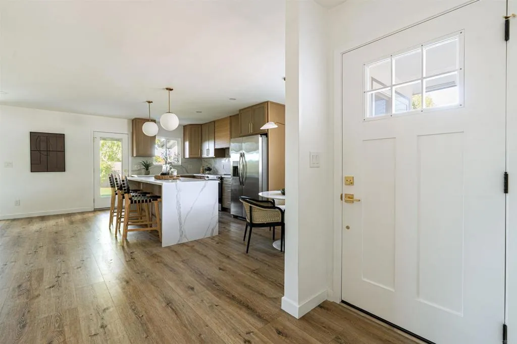 https://cdn.realtyfeed.com/cdn/127/306596920/6252d4edda2ee0f5a8c473b7fe7f386b.webp