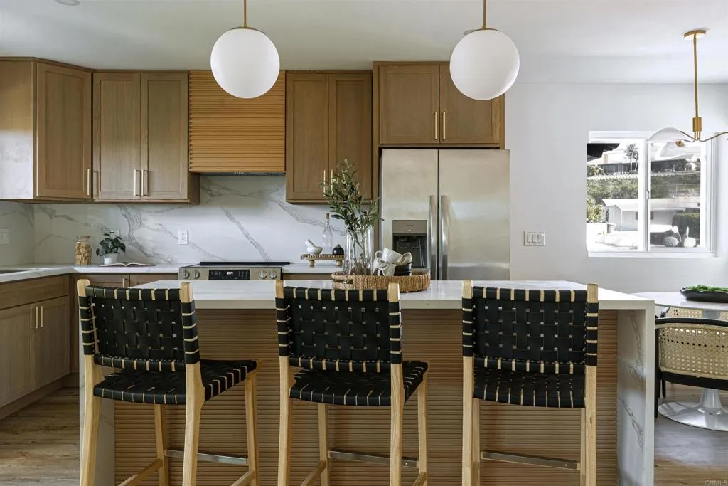 https://cdn.realtyfeed.com/cdn/127/306596920/9931bc78bfc8a7622aff35beac490cca.webp