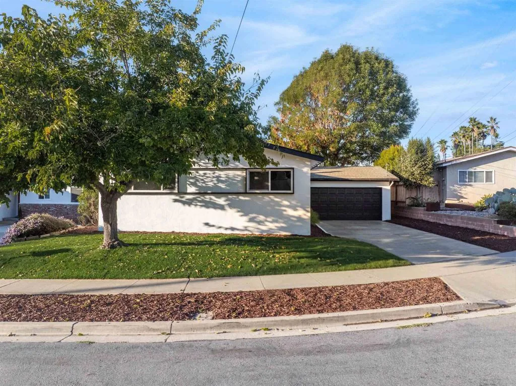 https://cdn.realtyfeed.com/cdn/127/306596920/e3806f21b94e83e59eb3395bc03622df.webp