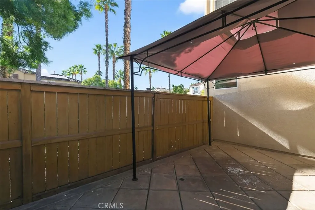 Photo #4: MB25268180 Listing: Photo #4