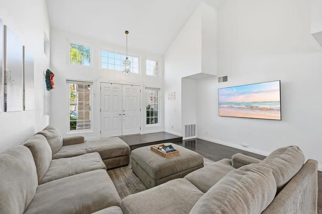 25252 Misty Ridg, Mission Viejo, CA, 92692