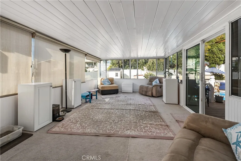 https://cdn.realtyfeed.com/cdn/127/306597070/18740bd97a4028142436be960ec6e163.webp
