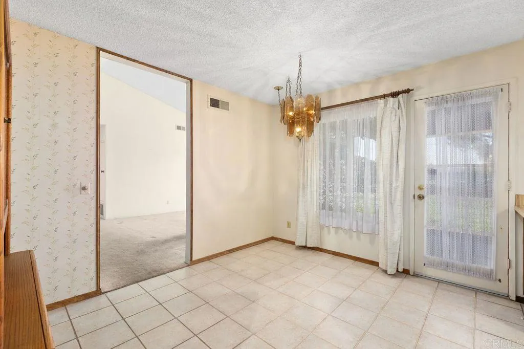 https://cdn.realtyfeed.com/cdn/127/306597073/a22f034d925798a1e067099f72051c37.webp