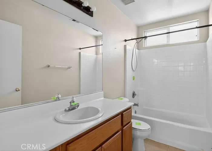 https://cdn.realtyfeed.com/cdn/127/306597082/3434629b4edcc6fabe00bfdc1c953246.webp