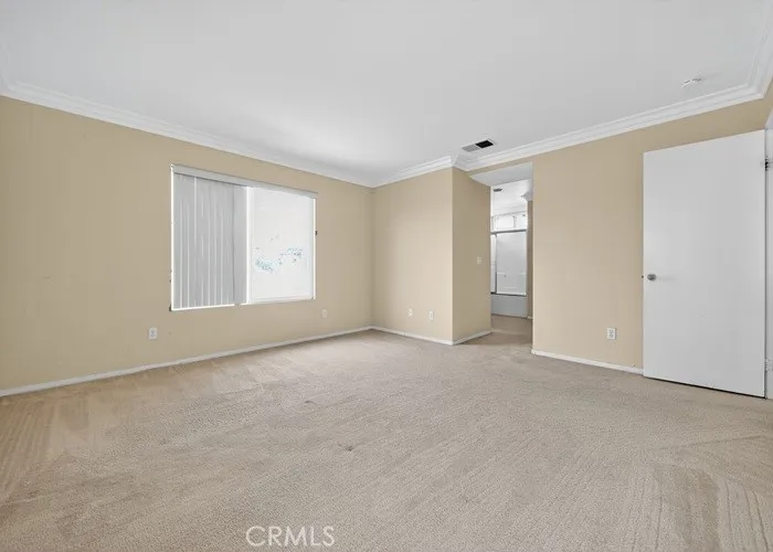 https://cdn.realtyfeed.com/cdn/127/306597082/abed75d4c06bf0f0712fed823438eb15.webp