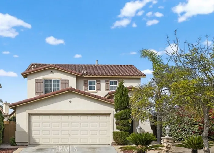 https://cdn.realtyfeed.com/cdn/127/306597082/c7b6c9bf99debc00776839c687b0b71b.webp