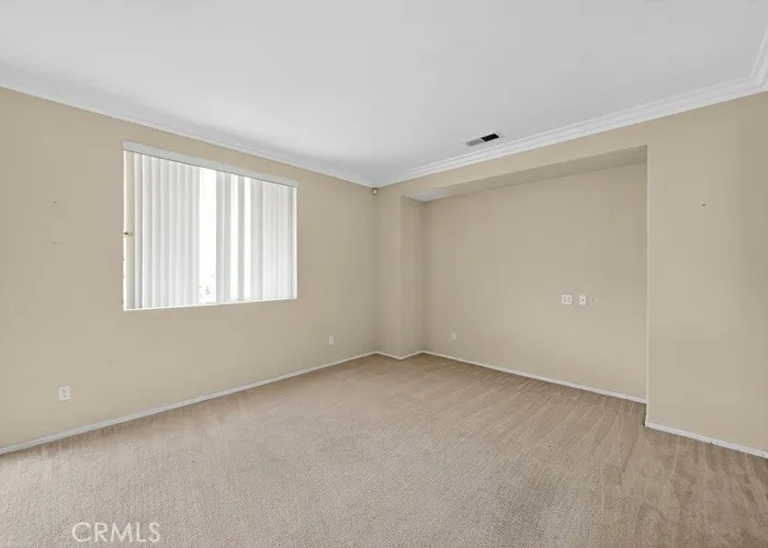 https://cdn.realtyfeed.com/cdn/127/306597082/cbcc542d8683554396bbe876f064ce42.webp