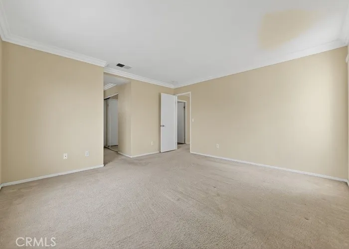https://cdn.realtyfeed.com/cdn/127/306597082/f95f580440edb47626ba1d868f0ccdd2.webp
