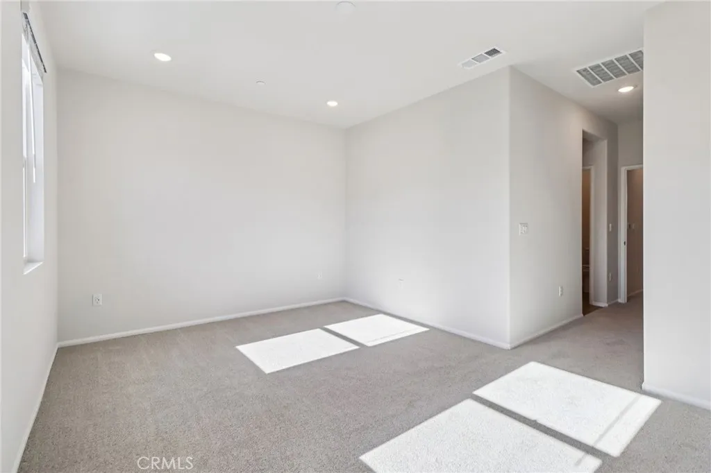 Photo #25: OC25269317 Listing: Photo #25