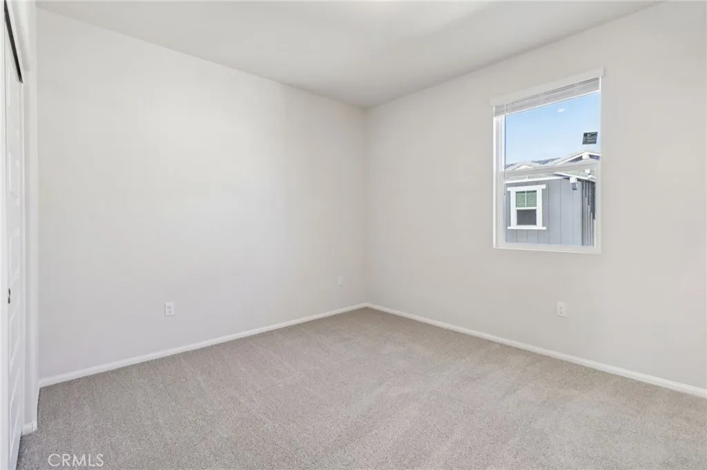 https://cdn.realtyfeed.com/cdn/127/306597266/92aa1ce394978d8b02b88edbbb031be1.webp