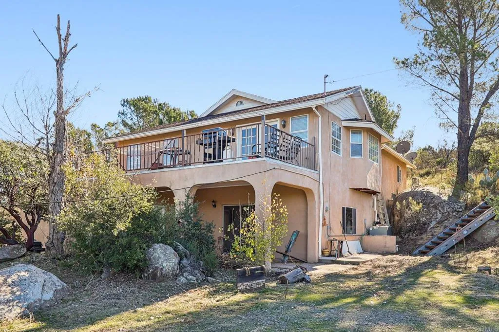 https://cdn.realtyfeed.com/cdn/127/306597449/5187d8f14d1e44d85498b66331910a8d.webp