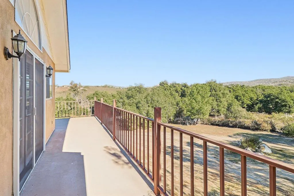 https://cdn.realtyfeed.com/cdn/127/306597449/7c7c416684b996b4bc3e3580d1190c0b.webp