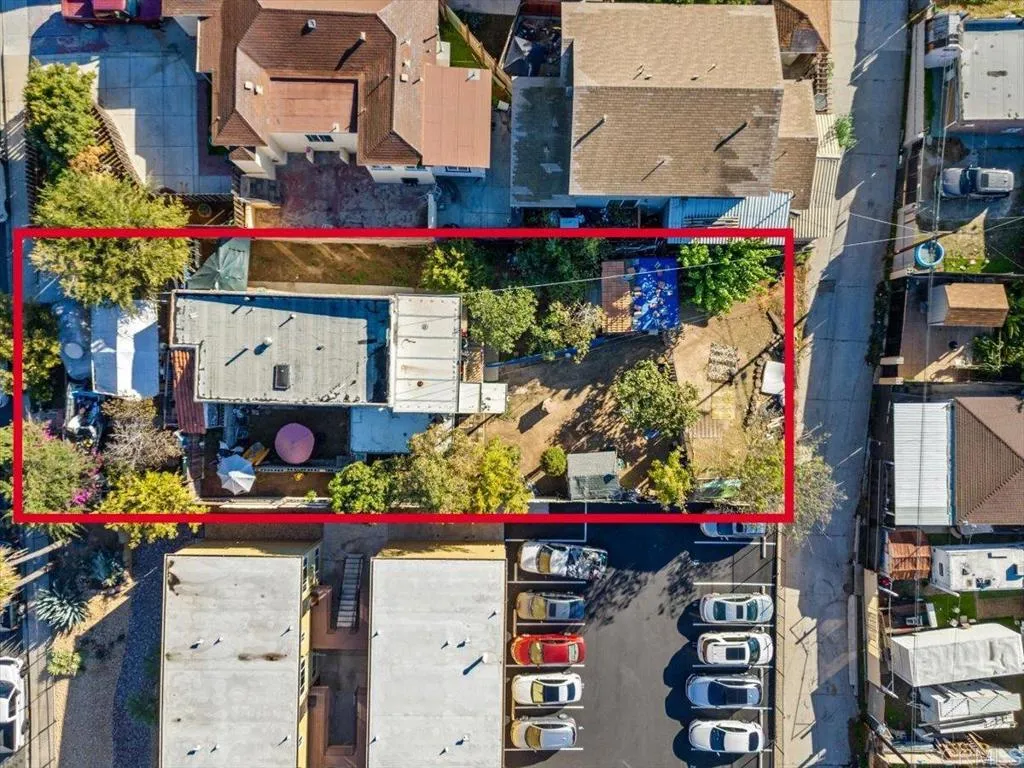 https://cdn.realtyfeed.com/cdn/127/306597561/51940e453d12f0aa1dbaf3bde50f87ac.webp
