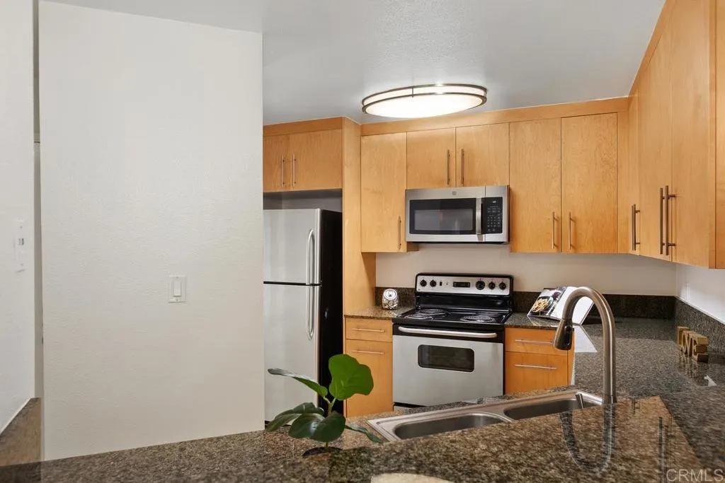 Photo #9: NDP2511204 Listing: Photo #9