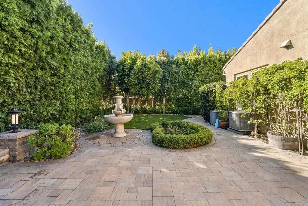 https://cdn.realtyfeed.com/cdn/127/306597680/7e655821b1bf6df440f3dda203b97ad6.webp