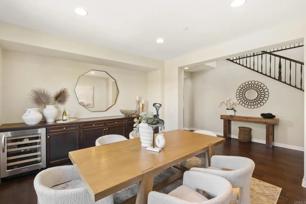 https://cdn.realtyfeed.com/cdn/127/306597680/890b5bf6100a1e7d33abbb6086853c78.webp